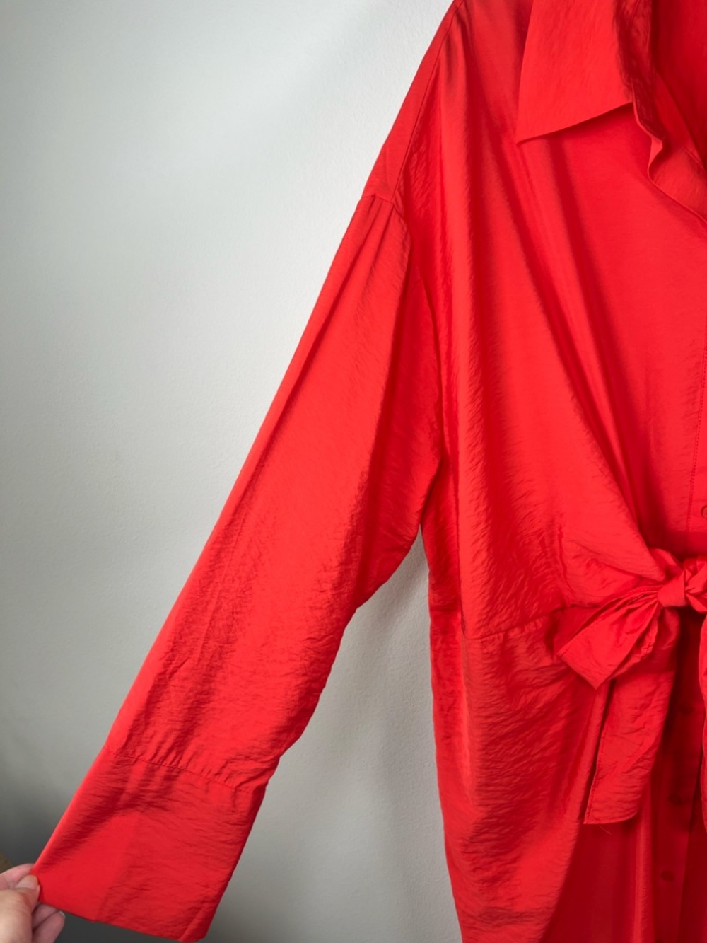 H&M Front Tie Maxi Shirt Dress Red Crinkle Fabric Oversize Unlined Side Slits XL - Picture 6 of 15